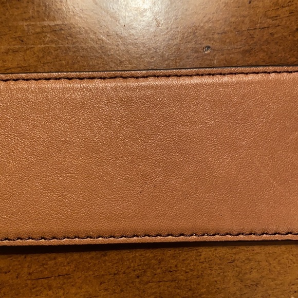 Ann Taylor Wide Leather Trouser Belt. Medium,Tan, Navy, Gold Excellent Condition - Picture 8 of 12